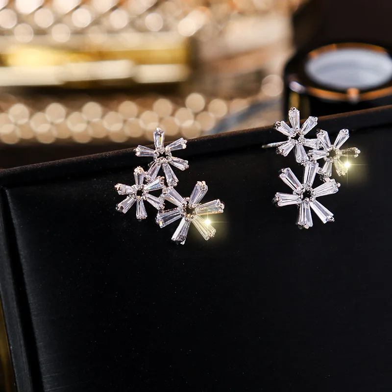 Нежные Многослойные циркониевые цветочные серьги-гвоздики для женщин новые классические простые элегантные маленькие серьги Bijoux