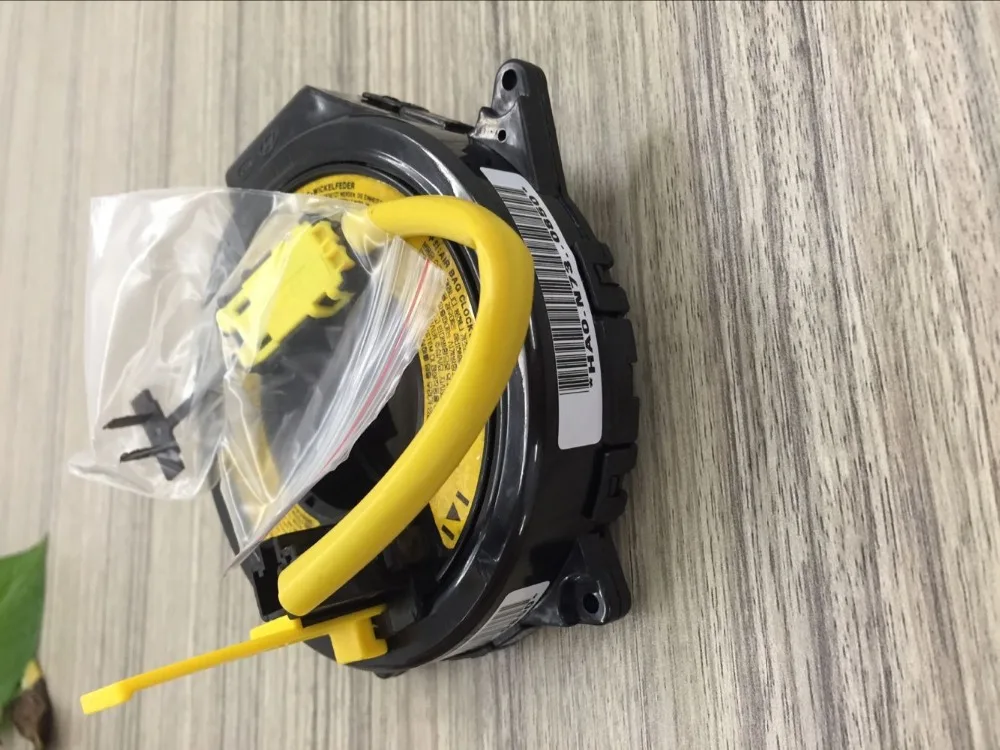 现代伊兰特侧面