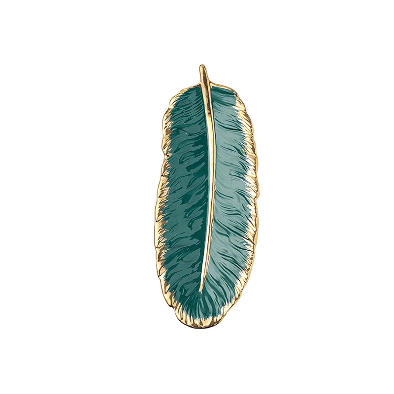 

Ins Style Light Luxury Style Gold Edge Ceramic Plate Creative Feather Pattern Storage Jewelry Plates Desktop Decoration