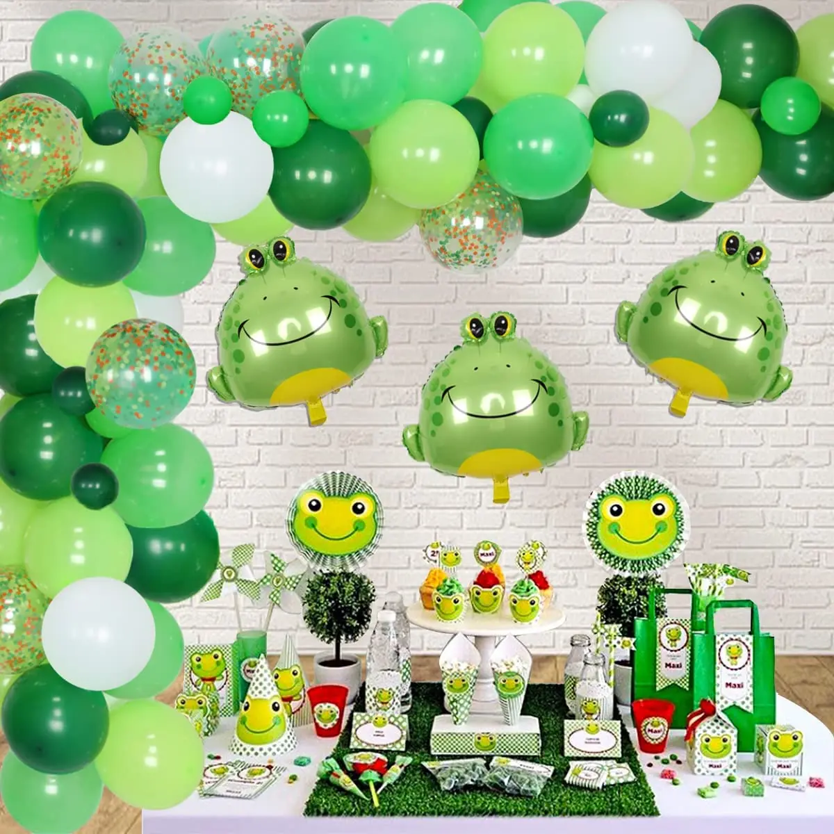 Insect Animal Themed Party Supplies Baby Shower Frog Party Decorations Green Balloon Garland Kit with Walking Frog Foil Balloons for Kids Birthday 