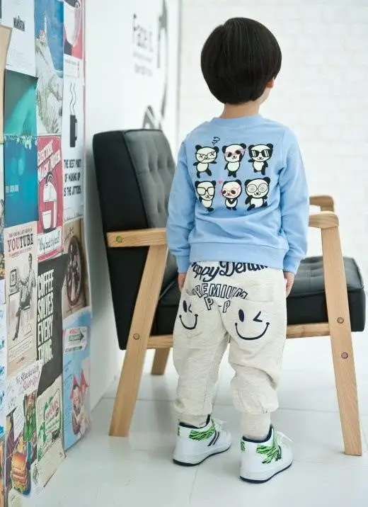 Весенняя детская одежда в Корейском стиле; детские шаровары с карманами и смайликами; повседневные брюки для мальчиков и девочек