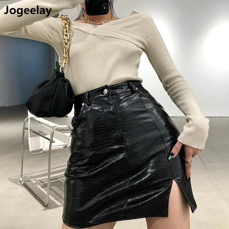 

Women's Black Leather Mini Skirt Slim Cut High Waist Pencil Latex Skirt with Zip Front Y2k Stripe PU Skirt