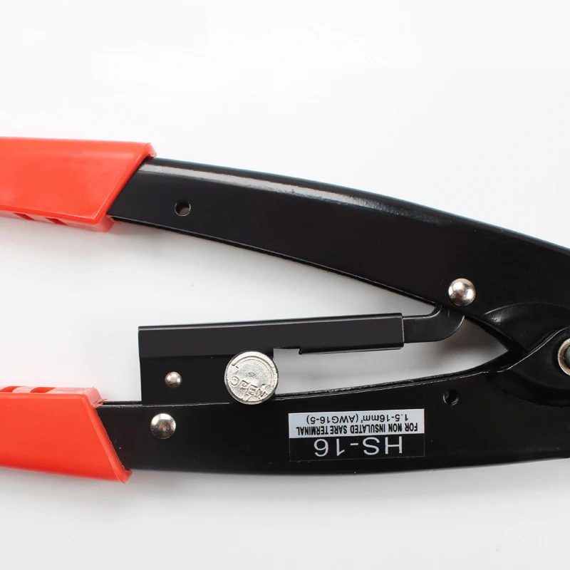 10804726303_1527441010