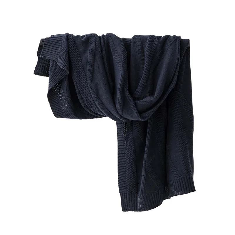 Bys07_NavyBlueFloral