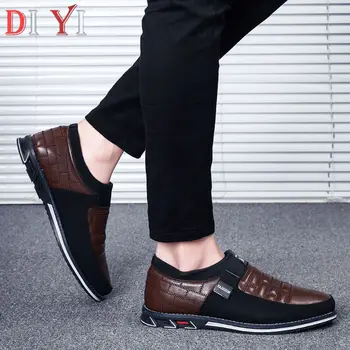

Soft Work Shoes Men Trend Casual Sneakers Man 2020 Hot Sale Light Flats Social Shoe Male Autumn Leather Moccasins for Men E22