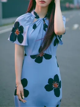 

Cross neckline Collar Women's Dress 2020 New Summer Floral Print Blue Lady Slim Short Sleeve Knee-length Dresses Female Holiday