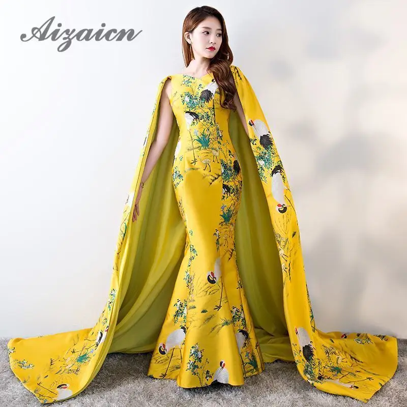 

Dubai Evening Dress With Shawl Floor Length 2018 Yellow Mermaid Satin Cheongsam Long Chinese Qipao Oriental Style Dresses