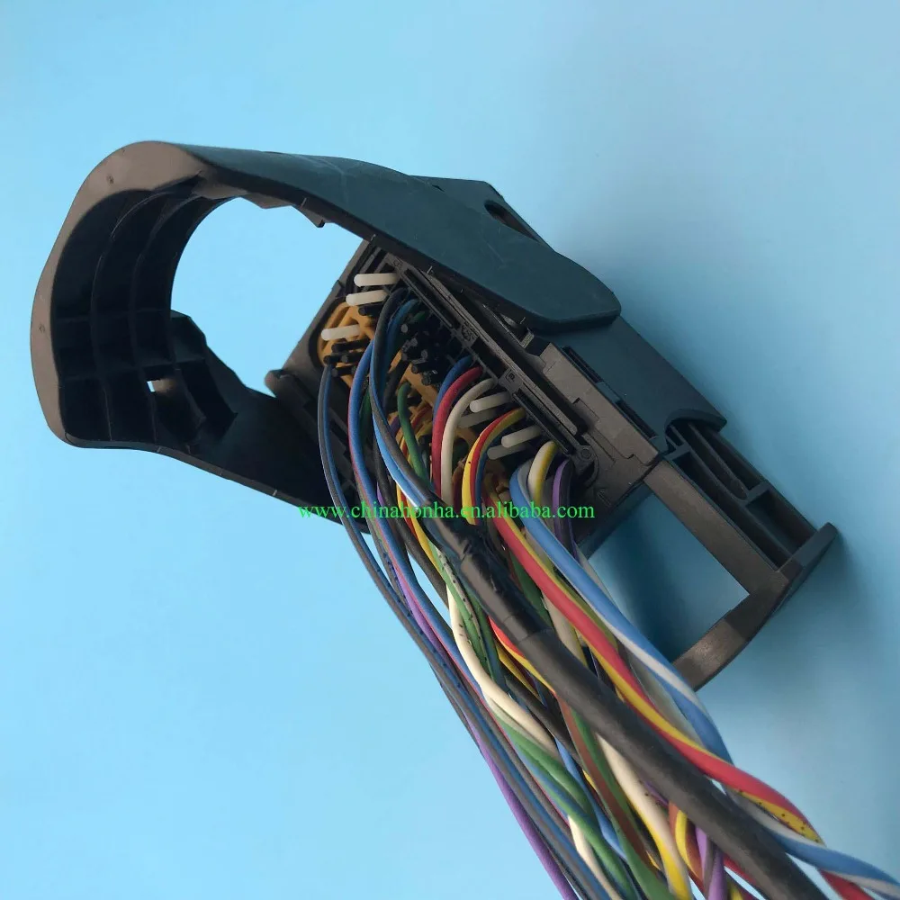 Hb812dec741ce4d88a40384c837a07bda1