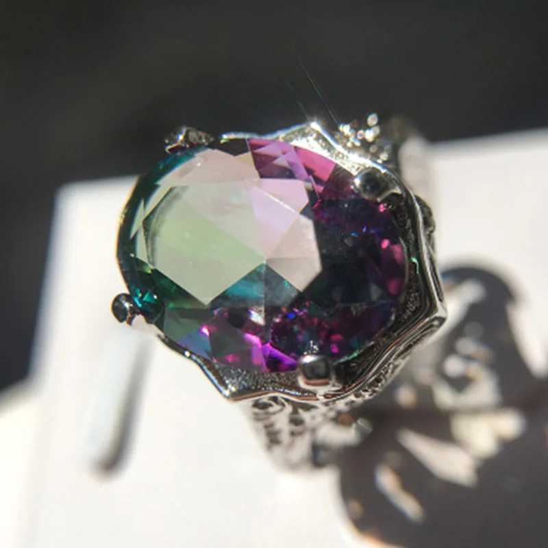 11830816910_751171350