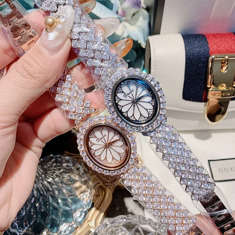 

Dimini Rose Gold Bracelet Fashion Personality Rhinestone Petal Wristwatch Brand Diamond Steel Band Ladies Watch Reloj Mujer
