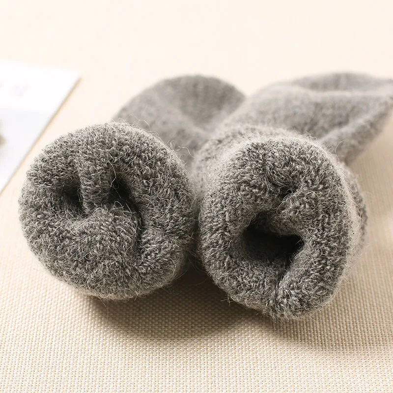 Women Winter Warm Solid Color Wool Super Thick High Quality Cashmere Snow Casual Socks 2 Pair Women Winter Warm Solid Color Wool Super Thick High Quality Cashmere Snow Casual Socks 2 Pair