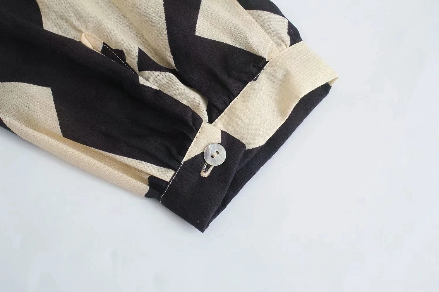  width=800></p>
<p><img src=https://ae01.alicdn.com/kf/H993f4a874b3346008dd21adef65107306.jpg alt=