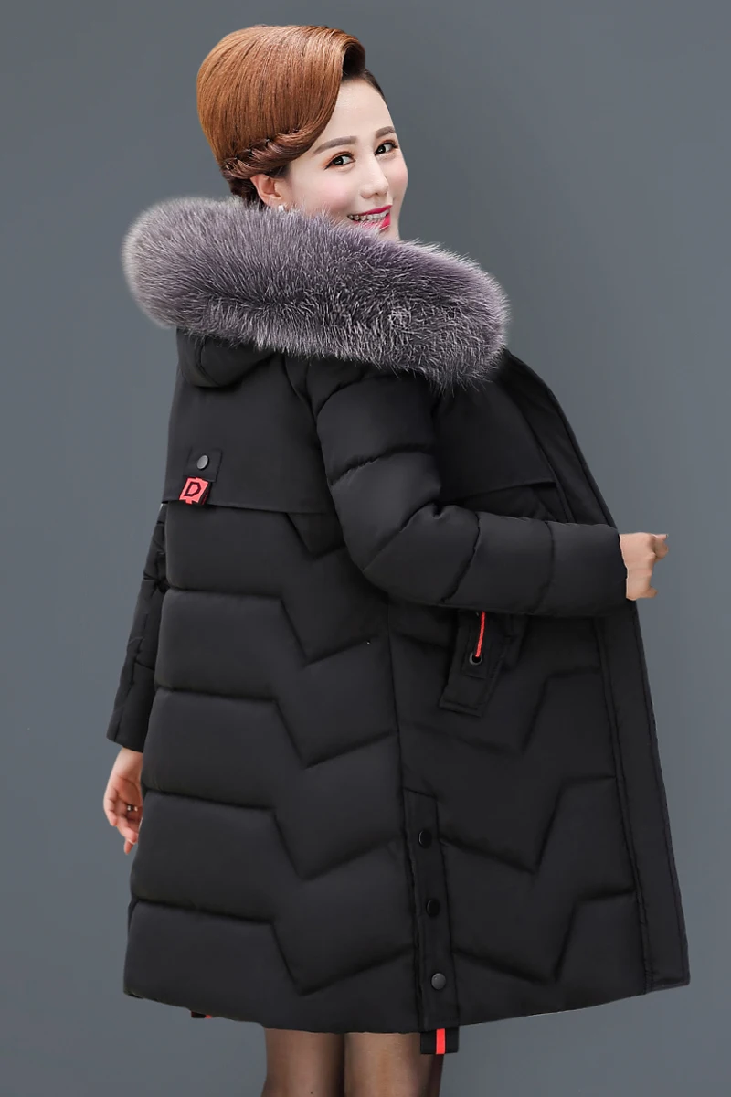 Одежда среднего возраста новая теплая хлопковая одежда пальто большой размер 5XL Женская зимняя куртка с меховым воротником вниз хлопковая одежда