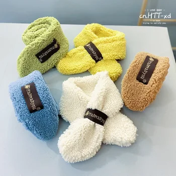 

Baby bib set autumn and winter solid color lamb velvet cross thickened warm children children scarf boys and girls tide