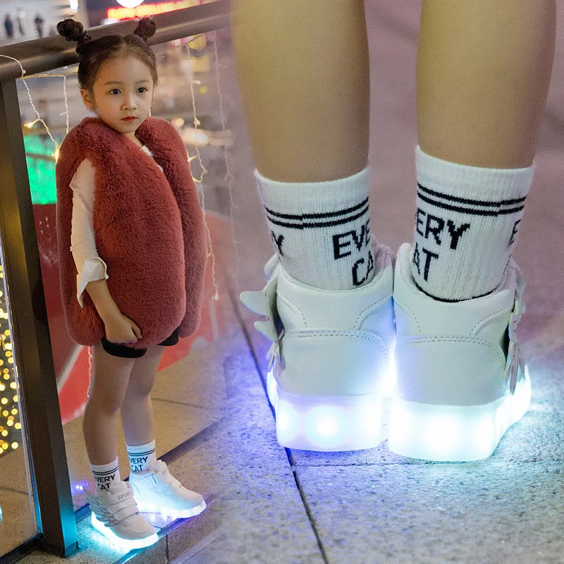 boy sandals fashion Size 22-37 Children LED Shoes USB Charged Glowing Wings Sneakers with Light Up Sole Luminous Lighted Shoes for Kids Boys Girls child shoes girl