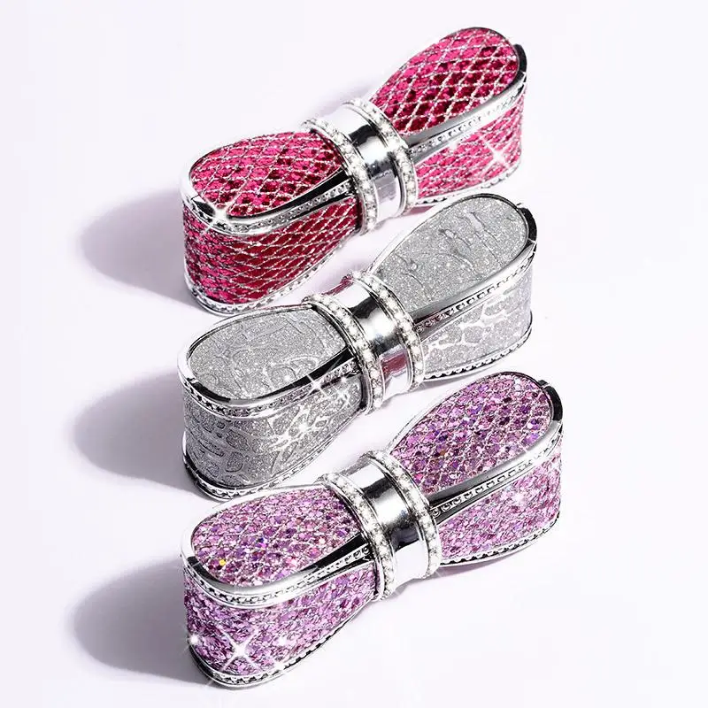 Fashion Sexy Red Tomato Color Lipstick Bow-knot Shapes Long Lasting No Fading Lip Tint Moisturizing Velvet Lipstick maquiagem Fashion Sexy Red Tomato Color Lipstick Bow-knot Shapes Long Lasting No Fading Lip Tint Moisturizing Velvet Lipstick maquiagem
