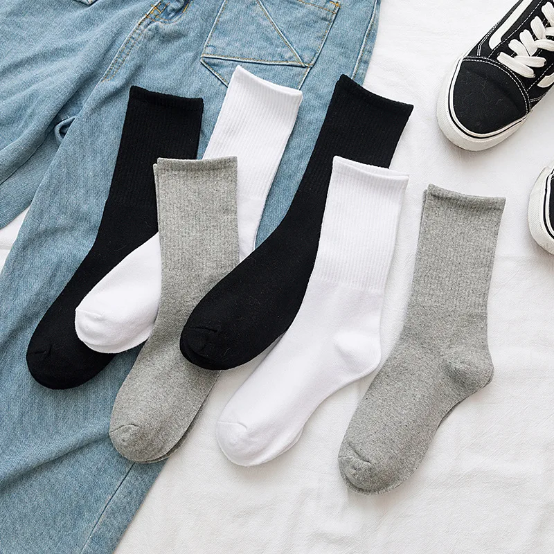 Korean version of autumn and winter models cute socks straight cat combed cotton socks candy color cotton socks