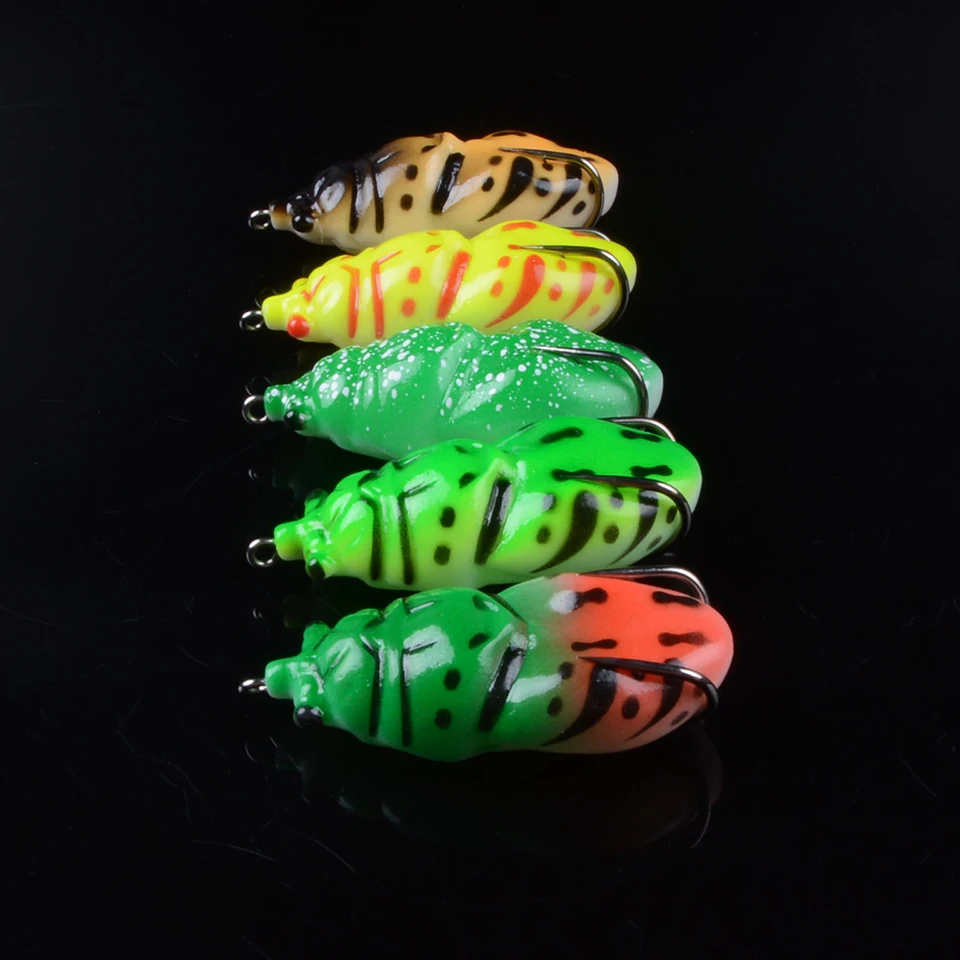 

5pcs soft tube bait plastic fishing lures frog lure treble hooks Topwater ray frog 6.3cm 13.1g artificial soft bait 3D eyes