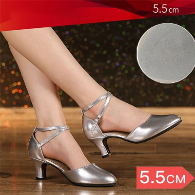 Новое поступление; бархатные туфли для латинских танцев на каблуках золотого и серебряного цвета; женские свадебные вечерние туфли для сальсы; Танцевальная обувь на мягкой подошве 3,5/5,5 см - Цвет: Silver5.5