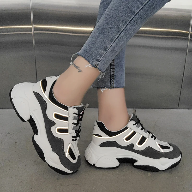 2019 Autumn New Women Chunky Sneakers Reflective Platform Sneakers Breathable Mesh Casual Dad Shoes