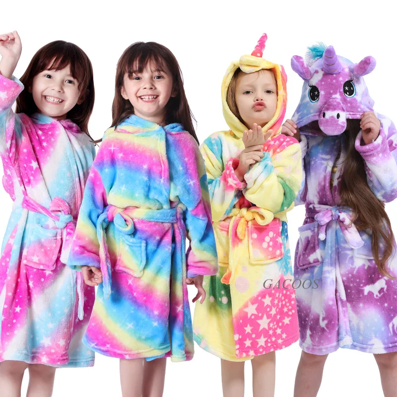 Детский халат Kugurumi фланелевый детский с капюшоном банный единорогом зимняя