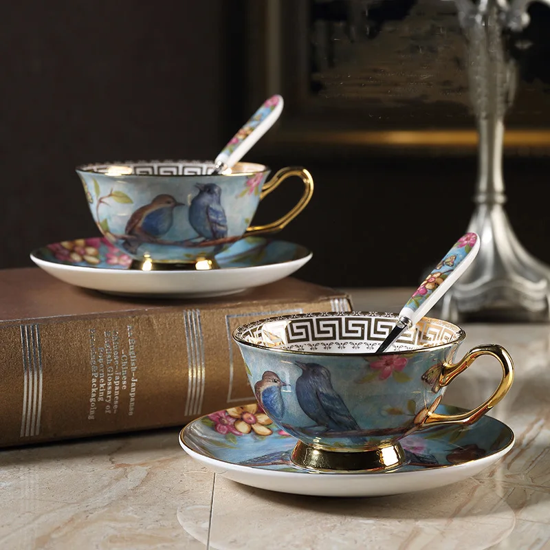 Европейский костяной фарфор кофейная чашка керамика кофейная кружка оригинальность Бытовая кофейная чашка блюдца костюм послеобеденный чай черная чайная чашка