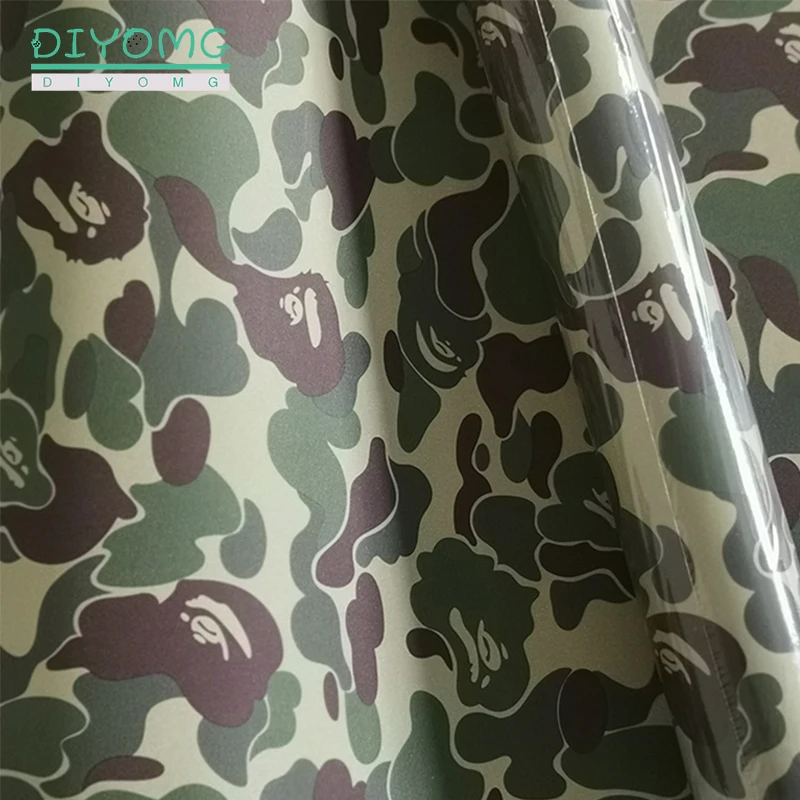 green camouflage wallpaper