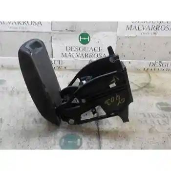 

CENTRAL ARMREST SKODA OCTAVIA LIM. (5E3) 1.6 TDI DPF [15745449]