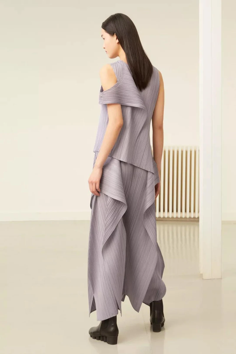 Miyake fold Ранняя осень новая мода индивидуальный дизайн чувство чистый цвет большой код тонкие девять ног Брюки Бесплатная доставка