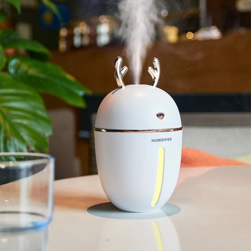 

450ML Deer Air Humidifier USB Aroma Essential Oil Diffuser for Home Office Aromatherapy Charging Light Desktop
