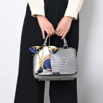 

New 2020 female PU leather England women crossbody High quality Wild handbags lady Japanese-style Casual bags for women