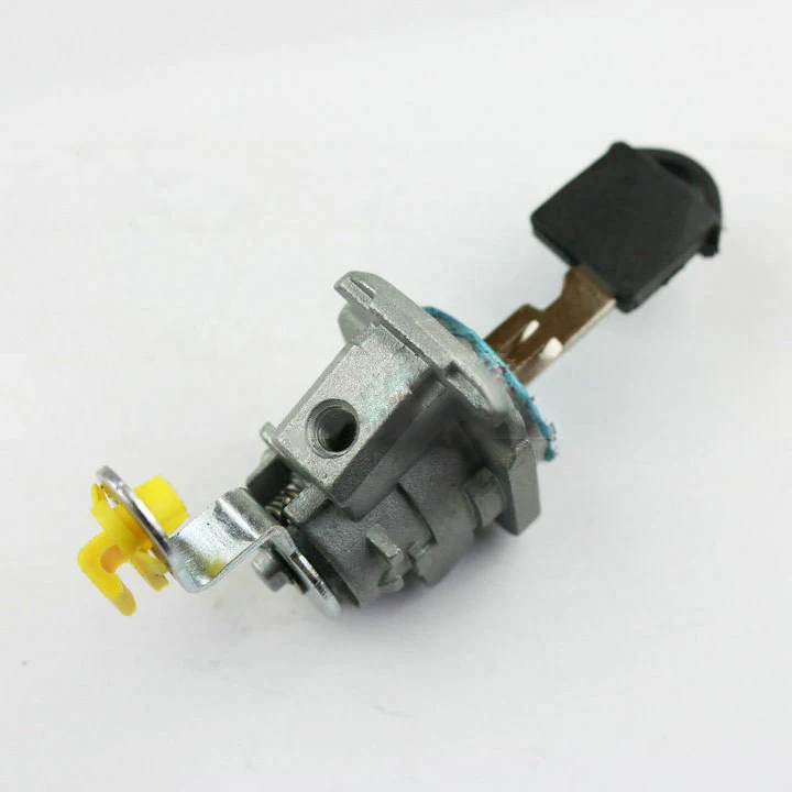 Car Door Lock Cylinder for Nissan Teana 2013 Left Door Auto Lock Core for Nissan Driving Door