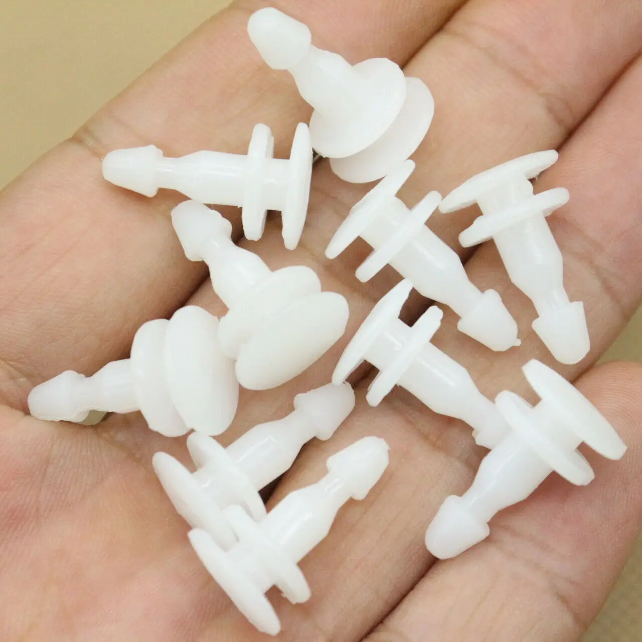 20pcs Fastener Screws Flare Liner Clips for Nissan Frontier Pathfinder