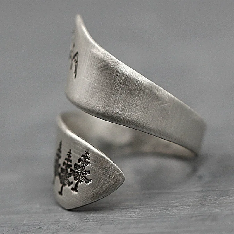 Simple ladies ring green tree mountain forest brushed wedding ring ladies party jewelry creative finger opening ring