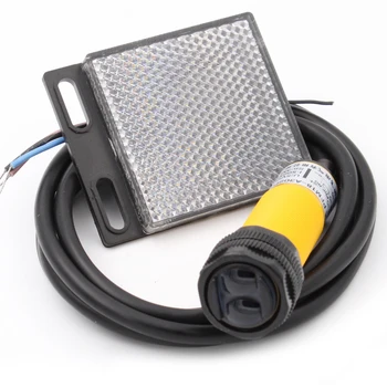 

PFM18-C202NA Infrared photoelectric switch Near positive switch mirror reflection feedback reflection sensor switch