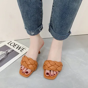 

2020 Brand Pleated Slippers Summer Women High Heel Square Toe Slippers Sandals Women Outside Fashion Thin Heel Weave Sandals