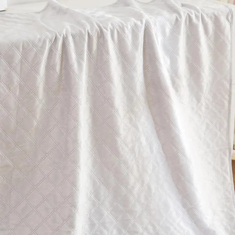 Waffle hand-stitched double-layered lambskin blankets, warm and comfortable double-sided sleep for children