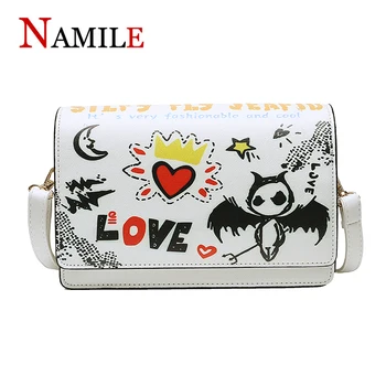 

Small bag female bag 2020 summer new wave fashion wild shoulder messenger bag net red graffiti small square bag