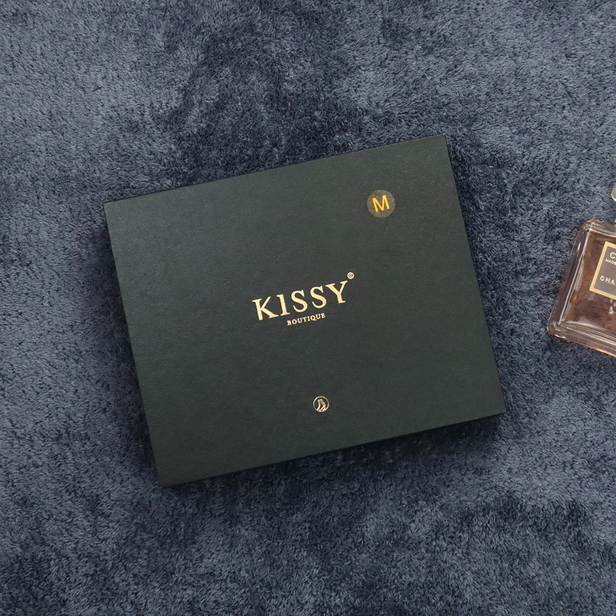 

Kissy New Products Wechat Business Men Such as Seemless Comfort Breathable Elastic Modal Boxed Medium Waist Boxers Kiss Male