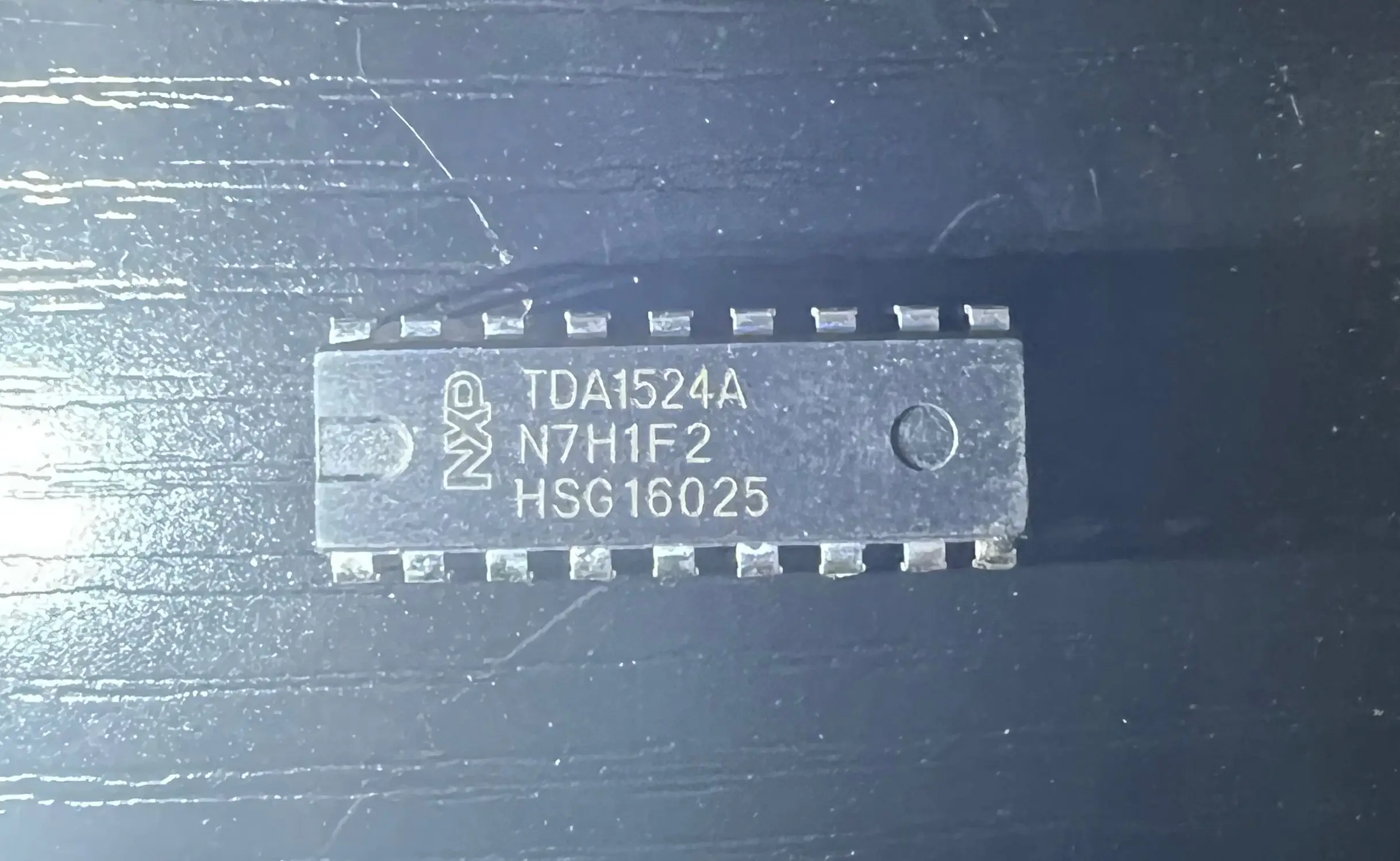 

20pcs/lot TDA1524A TDA1524 1524 DIP18 Original free shipping