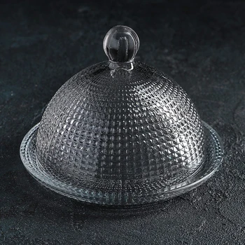 

Platter with Venis lid, d = 14 cm