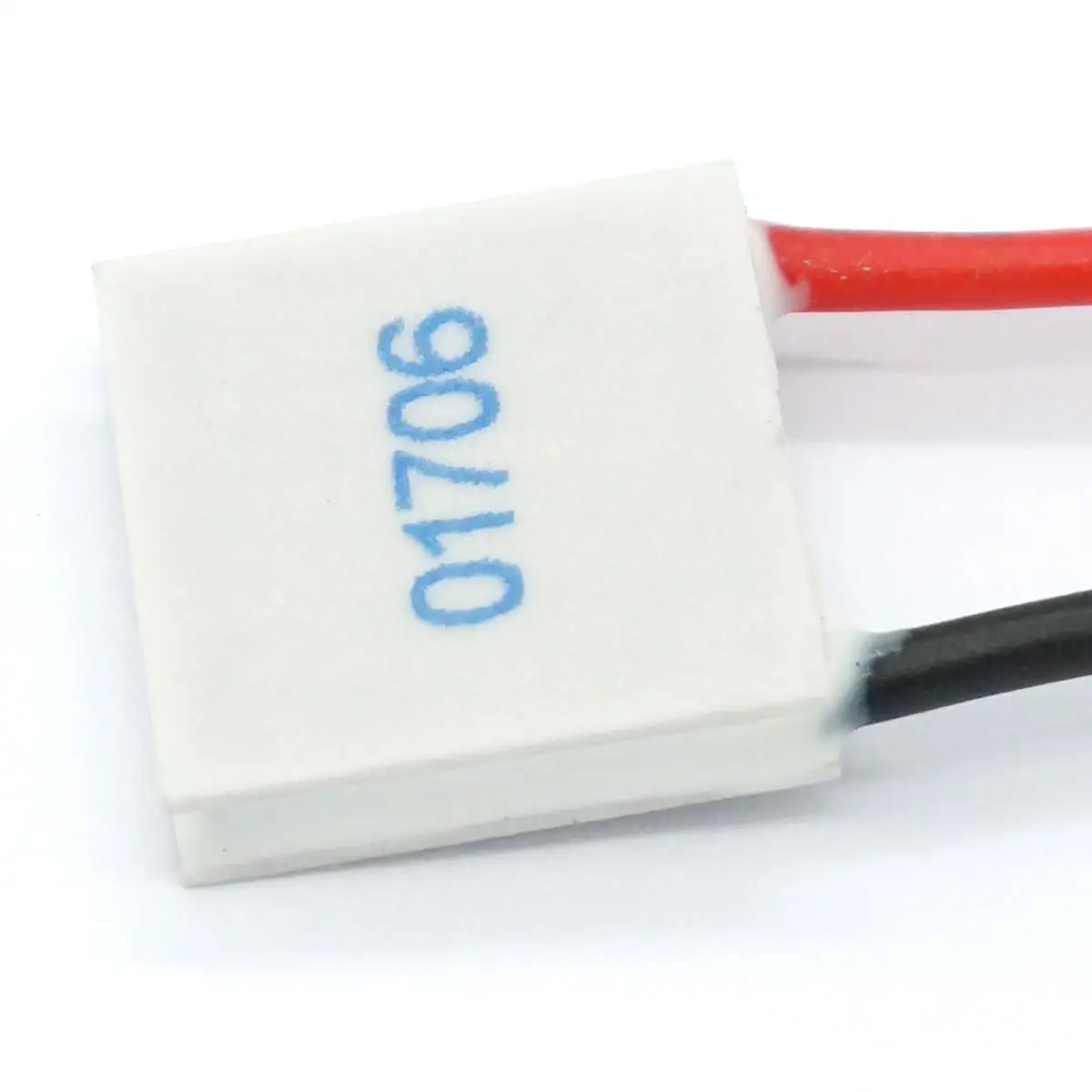 TEC1-01706 Heatsink Thermoelectric Cooler Peltier Cooling Plate 15x15mm Refrigeration Module