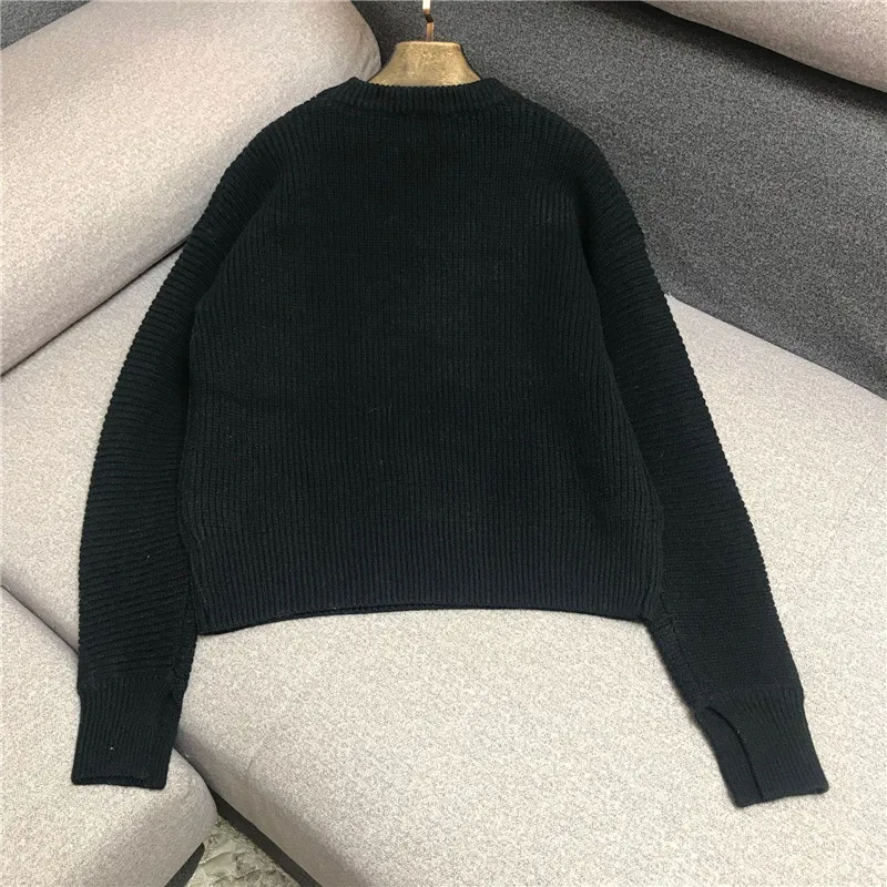 Роскошный дизайнерский брендовый вязаный свитер для женщин, модный сексуальный Свободный вязаный пуловер с круглым вырезом и пряжкой