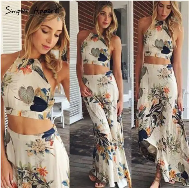 

New Style Floral Cutout-Waist Small Camisole X-long Skirt Set 8273