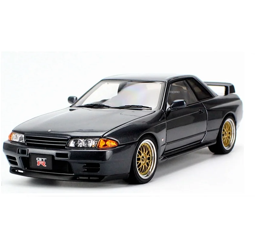 Auto-art 1:18 Niss-an GTR R32 Sky-line V-Spec II Alloy