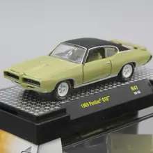 M2 1: 64 1969 Pontiac GTO модель автомобиля литая под давлением металлические игрушки подарок на день рождения для детей мальчиков