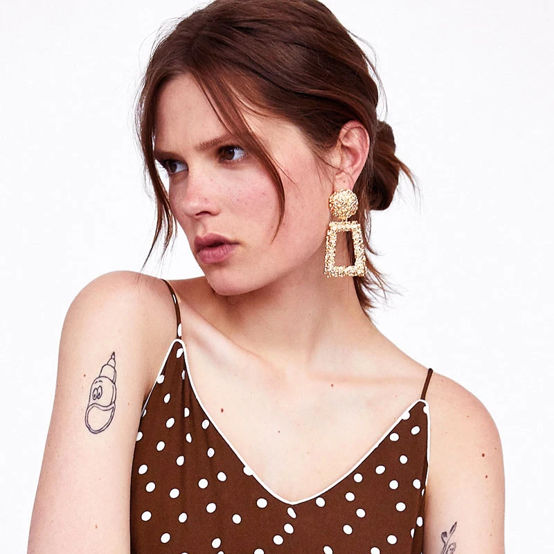 Vintage Gold Silver Plated Geometric Big Round Clip on Earrings Women Girl Hollow Ear Clip Without Piercing Fashion Jewelry