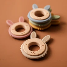 Anneau de dentition en bois naturel pour bébé, jouet en forme d'animal de dessin animé, nouveau, sûr, cadeau de naissance