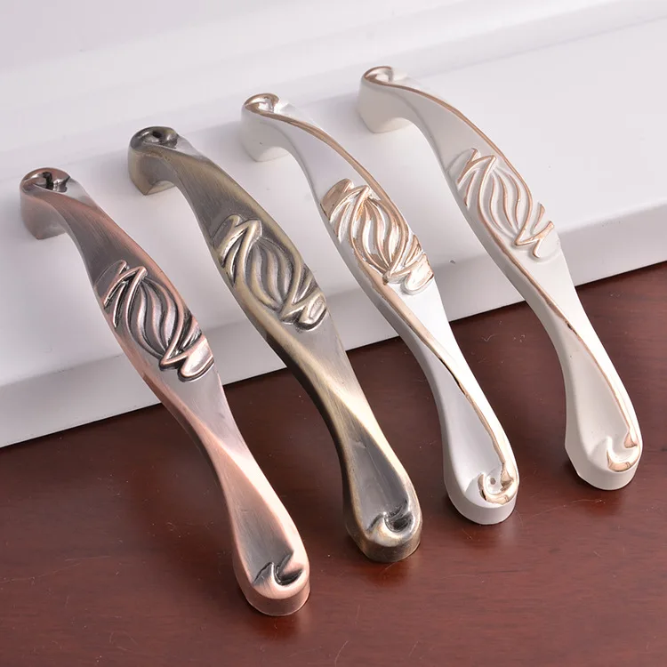 

Creative Paperback Large Light Hook Modern Minimalist Cabinet Large Drawer Handle Simple European Large Cabinet Door Handle