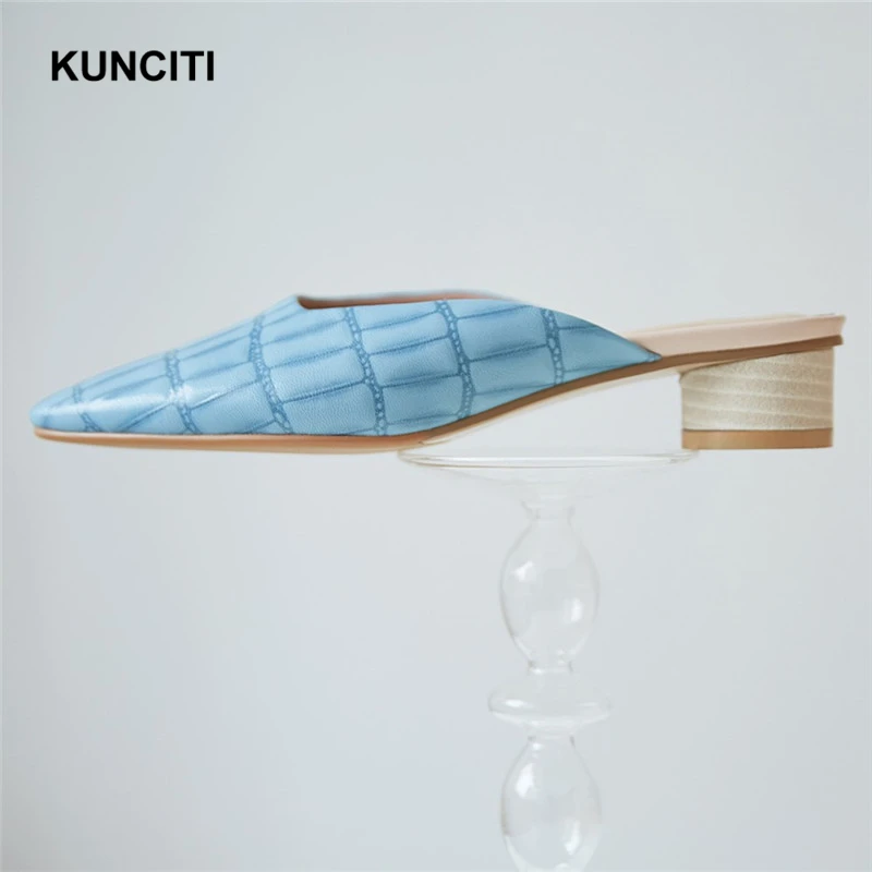 KUNCITI Designer Slippers Embossed Genuine Leather Low Heel Mules Outside Runway European Newest Shoes Fashion Online T002
